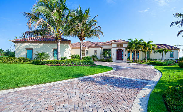 Best Interlocking Driveway Pavers  in Monroe, MI